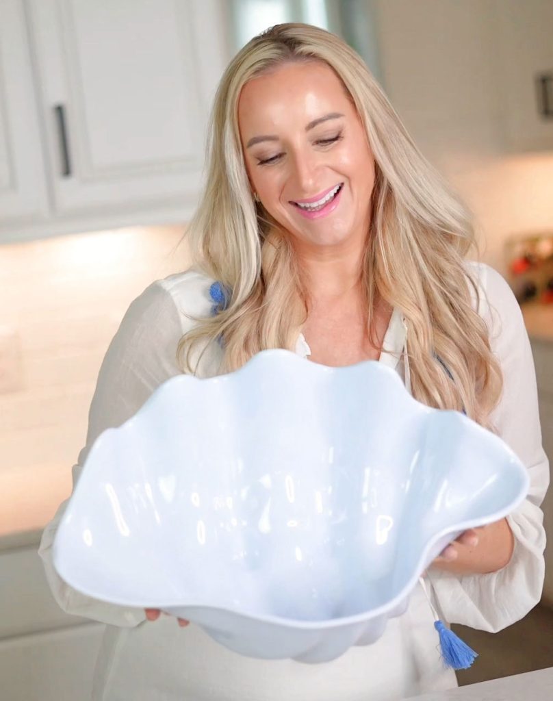 Florida Lifestyle blogger shares a shell bowl for summer.